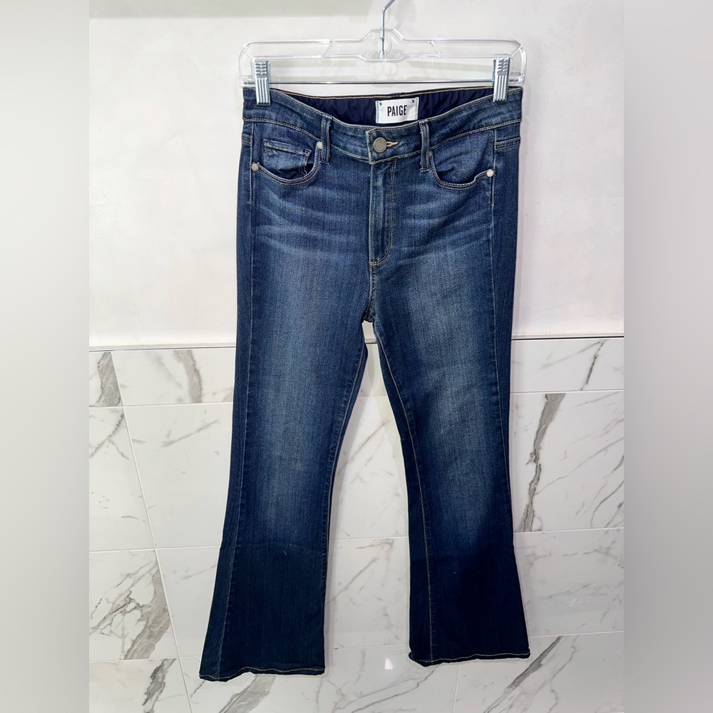 PAIGE JEANS• woman’s size 28, great condition• like new